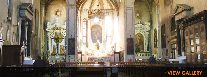 The interior of the church of Santa Maria Dei Servi in Padua, Italy